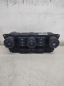 2009-2010 MERCURY MARINER/ 2009-2010 FORD ESCAPE TEMPERATURE CONTROL - Picture 1 of 2