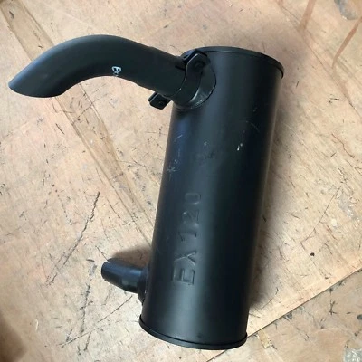 4333182 SILENCIADOR COMO se adapta a PARA HITACHI EX120-5 EX130H-5 EX150-5 EX160LC-5 4BG1, Foto 1 de 4