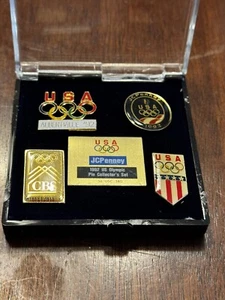 Vintage JC Penney 1992 USA 5 PC Winter Olympic Pin Set Albertville, France - Bild 1 von 7