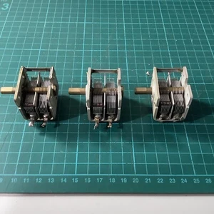 Vintage 230/140 pF Variable Air Spaced Capacitor - 1 Piece - Picture 1 of 5