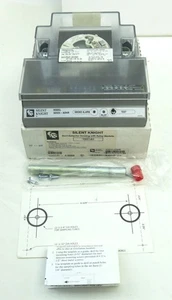 Nueva carcasa detector de conductos Honeywell Silent Knight SD505-ADHR con módulo de relé - Imagen 1 de 13