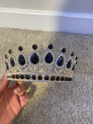 Золотая тиара с бриллиантами и черными драгоценными камнями королевская корона для женщин - Изображение 1 из 2