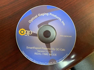 OGP SmartReport Powered by QC-Calc Software CD Compact Disc - Imagen 1 de 1