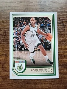 Khris Middleton 2022-23 Panini Hoops #45 - Milwaukee Bucks - NBA - Picture 1 of 2