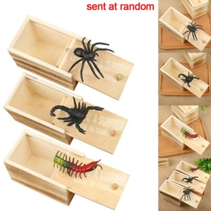 Divertente Scherzo Ragno Scatola Spavento in Legno Casa Ufficio Scherzo Gag Giocattolo Bambini Adulti Giocattolo Fine - Foto 1 di 12