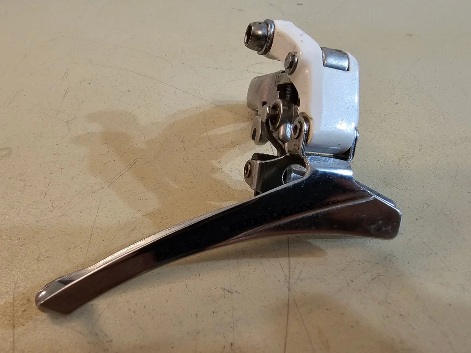 Desviador de bicicleta de carretera delantero Suntour Cyclone 7000 de colección... bicicleta doble de 28,6 mm Foto 1 de 4