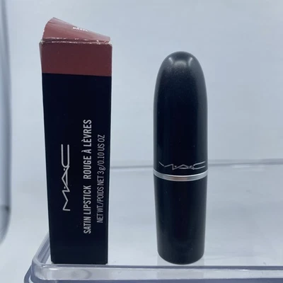 RRP £20 Brand New Boxed MAC Matte Lipstick 3g FULL SIZE 802 Brave - Image 1 of 4
