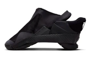Nike Go FlyEase Triple Black DR5540-006 - Picture 1 of 11