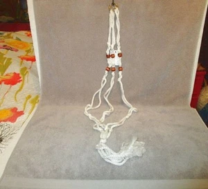 Vtg Knaughty Knitters Macrame Plant Hanger Flower Pot Holder Indoor Outdoor 44" - Picture 1 of 6