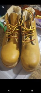 Smart Fit Boys Waterproof Lace Boots Size 2 1/2 - Picture 1 of 1