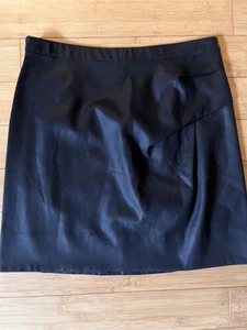 Women's NWT Marc by Marc Jacobs Black Casual Pencil Skirt Cinched Side SZ 10 - Picture 1 of 12