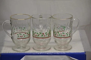3 TAZAS DE CAFÉ VINTAGE ARBY'S NAVIDAD VACACIONES VIDRIO BAYAS CON BORDE DORADO 5" DE ALTO - Imagen 1 de 2