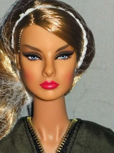 Integrity Toys - 2019 Fashion Darling Giselle 12" NuFace Fashion Doll - NRFB - Bild 1 von 10