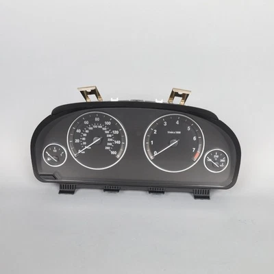 Cuadro de instrumentos velocímetro BMW 528i 535i 550i X3 X4 X5 62109364606 OEM usado Foto 1 de 4