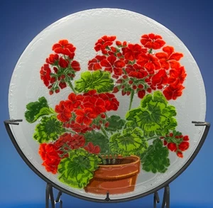 Peggy Karr Geranium in a Pot Fused Glass Plate 11" Diameter 2001 Signed NO Stand - Picture 1 of 10