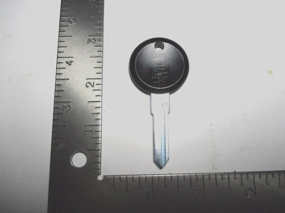 LLAVE EN BLANCO DE FÁBRICA PORSCHE 924S 944 951 TURBO S2 968 1976-1995 ORIGINAL PORSCHE Foto 1 de 1