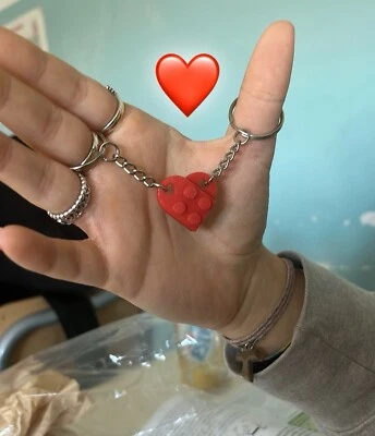 PORTACHIAVI CUORE LEGO PER COPPIE, LEGO HEART KEYCHAIN FOR COUPLE 3D PRINT DOM3D - Image 1 of 4