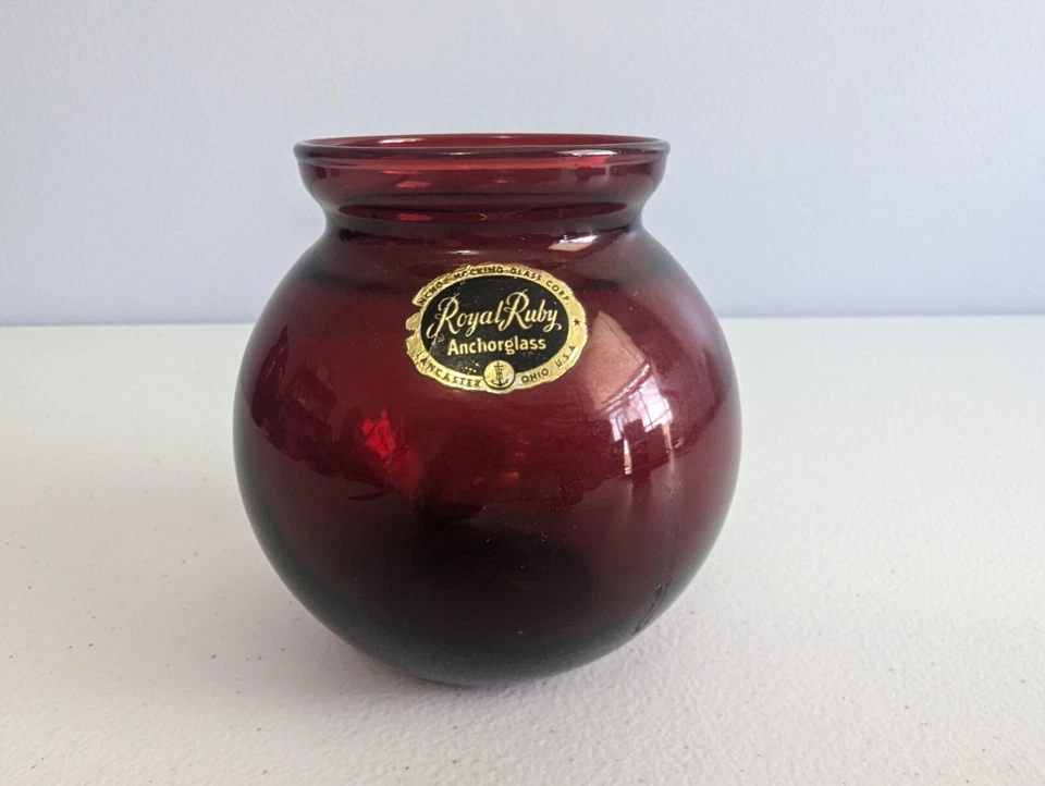 Anchor Hocking Royal Ruby Red Round Ball 4" Ivy Glass Bowl Vase Candle Vintage - Image 1 of 4