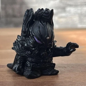 Ultraman Empera Alien Finger Doll Soft Vinyl - Picture 1 of 5