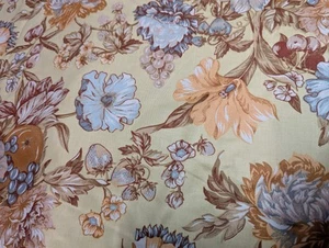 Vintage Large Floral Print home Decor Poly Fabric by the yard - Picture 1 of 3