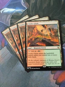 Cinder Glade x 4 | 7% di sconto 2+ | Karlov Manor | Nuovo di zecca | MTG - Foto 1 di 1