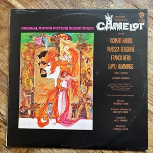 CAMELOT SOUNDTRACK VG+(sleeve)/NEAR MINT VINYL LP / FIRST PRESSING 1967 - Picture 1 of 10