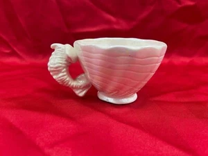 Japan Teetasse verwaist Belleek mit Abalone-Finish muschelförmigem Griff - Bild 1 von 4