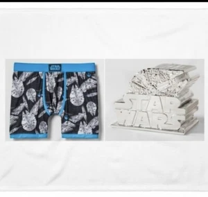 Men's Star Wars Millennium Falcon Sleep Boxer Briefs Gift Set~Small  - Picture 1 of 3