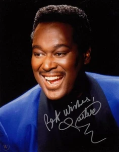 Luther Vandross promotional photo Reproduction signature - Picture 1 of 3