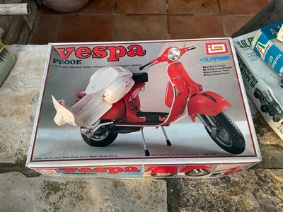 IMAI 1/12 Vespa PX200 - Immagine 1 di 2