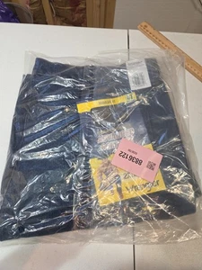 Wrangler Premium Performance Advanced Comfort Jeans Regular Fit 47MWZ 42x32 New - Picture 1 of 6