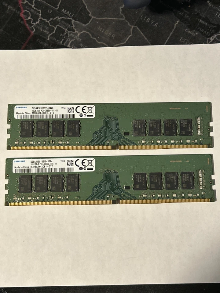 32GB Samsung (2x16GB) M378A2K43CB1-CTD DDR4 PC4 2666MHz Desktop Memory RAM - Image 1 of 2