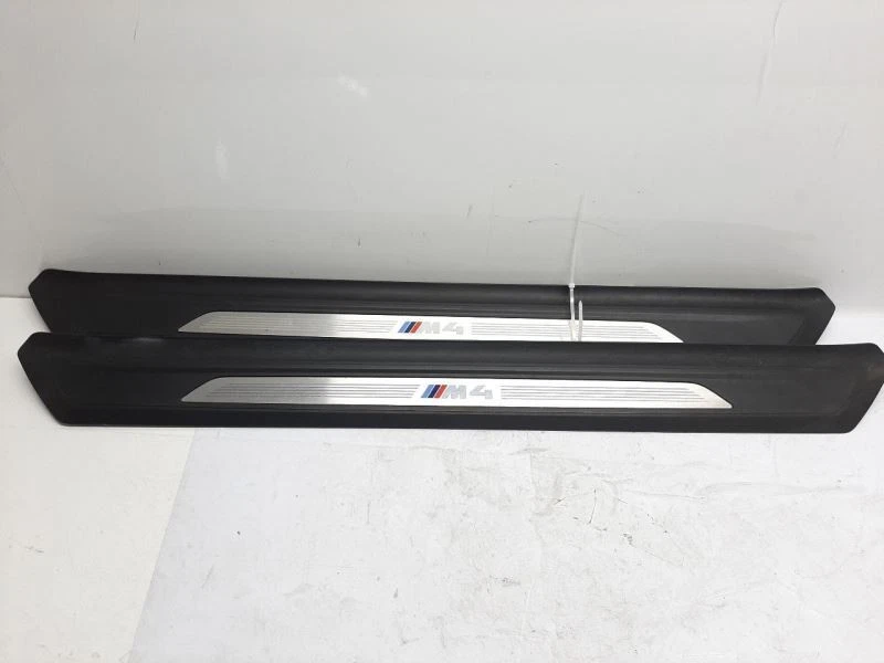 Juego de alféizares de puerta izquierda derecha BMW F83 M4 ///M 51478054414 Foto 1 de 4