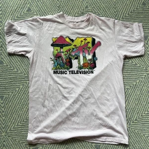 MTV Music Television Maglietta Grafica Fungo - Rosa - Medium - Foto 1 di 4