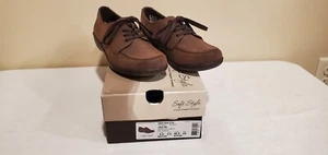 Hush Puppies' Soft Style Womens 8 Brown Faux Suede Cushion Comfort Oxfords - Picture 1 of 4