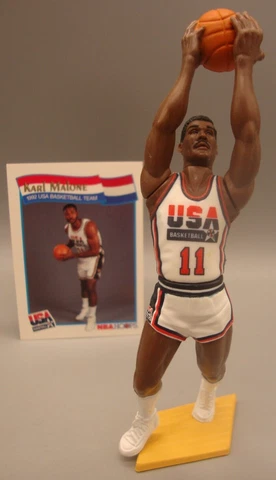 1992 USA DREAM TEAM STARTING LINEUP SLU FIGURE KARL MALONE JAZZ Cover