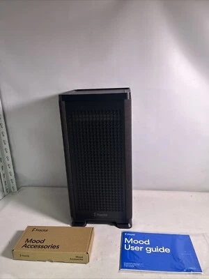 Custodia per computer Fractal Mood / FD-C-MOD1N-02 / grigio chiaro, SCATOLA APERTA - Immagine 1 di 4