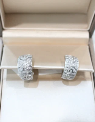 Pendientes Parentesi de diamantes completos de oro blanco de 18 quilates Bvlgari Foto 1 de 4