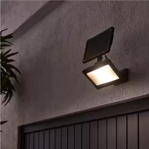 LED Fluter Solarleuchte Solarlampe mit Bewegungsmelder Außen Garten Strahler - Bild 1 von 12