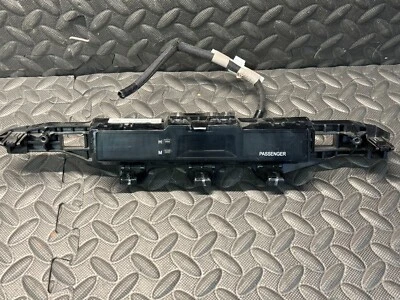 2014-2019 2015, 2016, 2017 Toyota Highlander LED Digital Dash Clock 83910-0E070 - Image 1 of 4