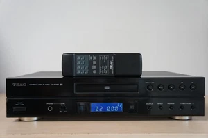 TEAC CD-P1260 - Hi-Fi CD/ MP3-Player + Fernbedienung  - Bild 1 von 10