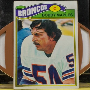 Tarjeta de fútbol americano 1977 Topps # 143 *** Bobby Maples *** Denver Broncos - Imagen 1 de 2