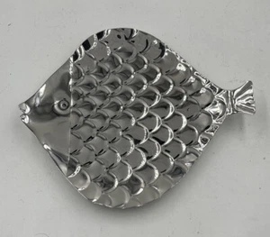 Metal Decorative Fish Tray, Silver, Great For Candy - Picture 1 of 2
