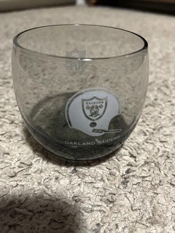 Vintage 1970's Oakland Raiders Smoked Glass NFL Tumbler Whiskey Glass VGUC Cover