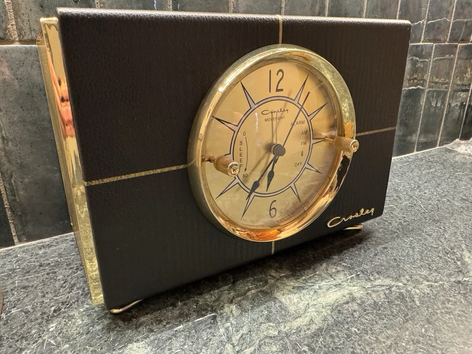 Radio Bluetooth Retro Crosley Lewis - CR3038A-BK Foto 1 de 4