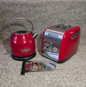 KitchenAid Automatic 2 Slice Toaster And Electric Kettle In Empire Red - Picture 1 of 17