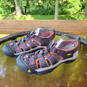 Größe 8,5 - Keen Newport H2 wasserdichte Wandersandalen  - Bild 1 von 11