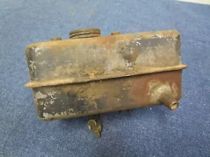 BRIGGS & STRATTON FUEL TANK NICE ORIGINAL BRIGGS CUSTOM HIT MISS - Picture 1 of 5