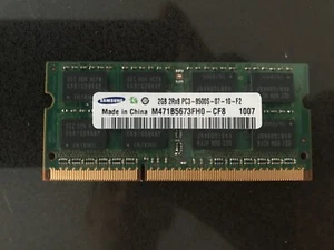 Samsung 2GB, PC3-8500 (DDR3-1066), DDR3 SDRAM, 1066 MHz SO-DIMM - Bild 1 von 1