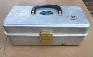 Vintage UMCO 102A Aluminum Metal Fishing Tackle Box 2 Tray Made In The USA - Picture 1 of 5